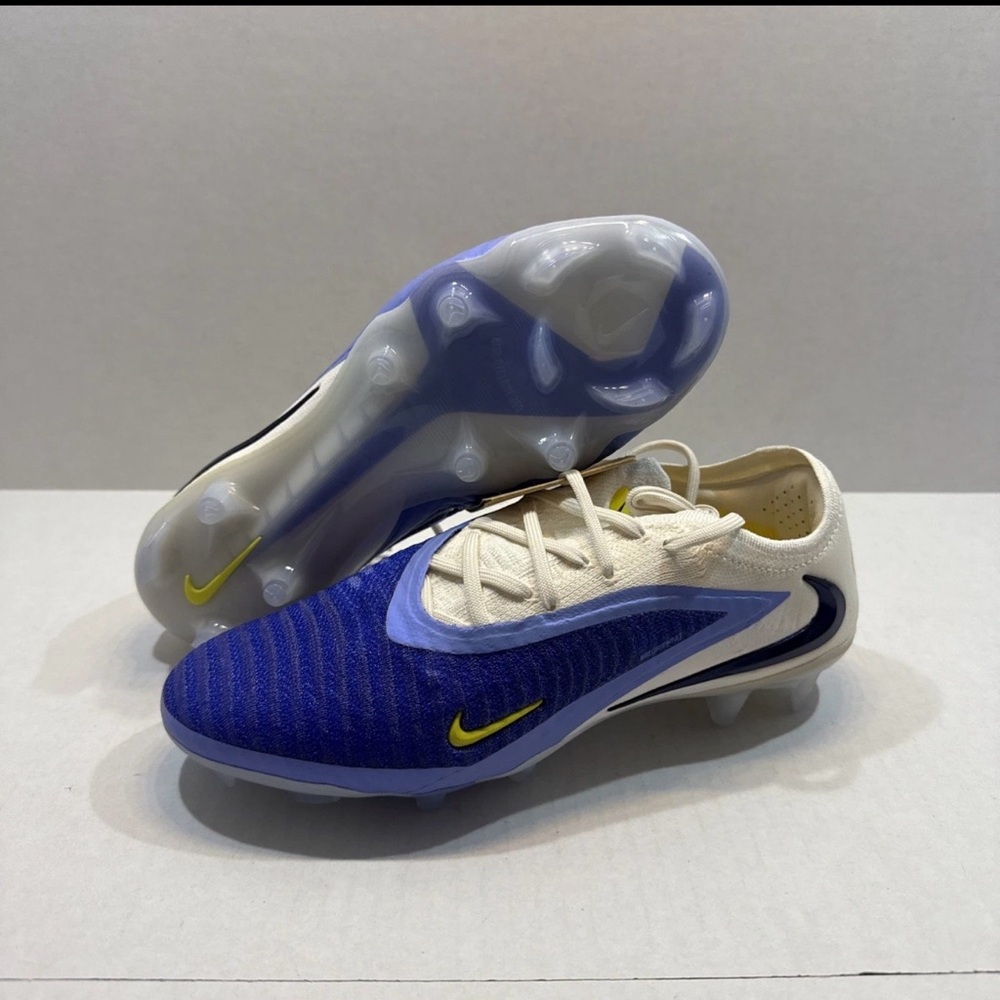 Nike Phantom 6 Low Elite FG Fear Nothing Pack Soccer Cleats Men Sz 6